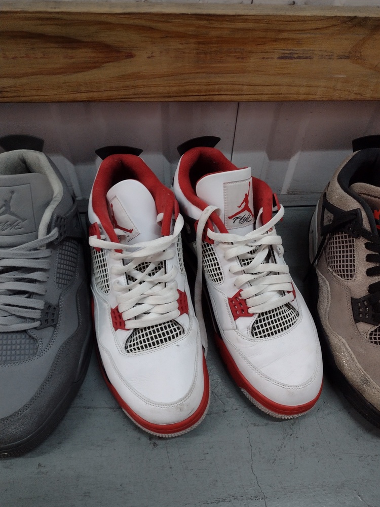 Kennards Self Storage Maribyrnong Abandoned Storage shed Auctions auction IB-9984