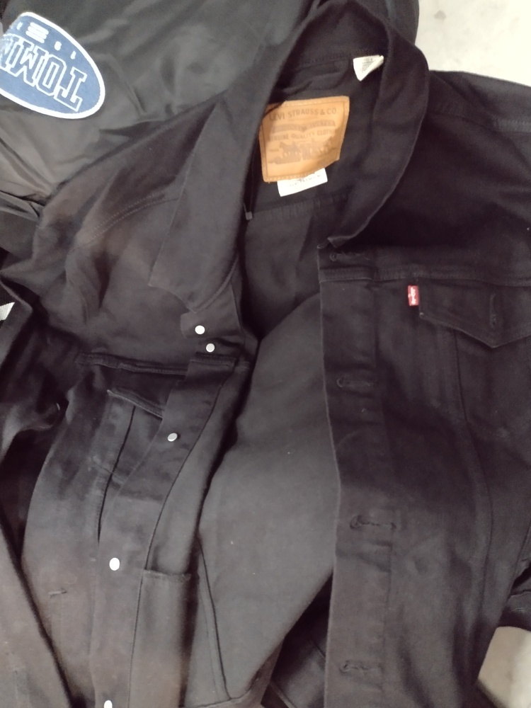 Kennards Self Storage Maribyrnong Storage Auctions auction IB-9984