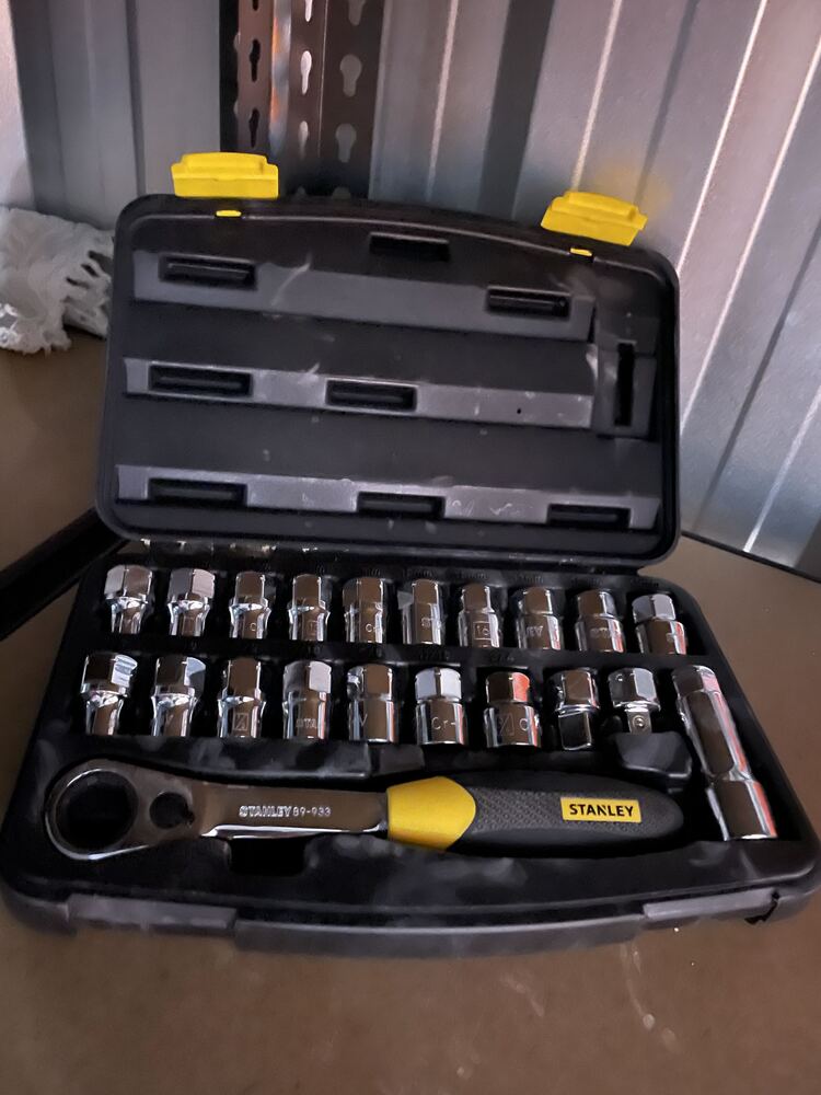 A. Harris - Private Seller Storage Unit auction IB-5214