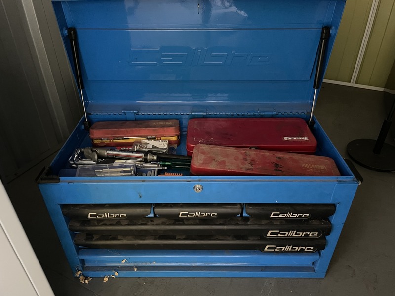 A. Harris - Private Seller Abandoned Storage centre Auctions auction IB-5214