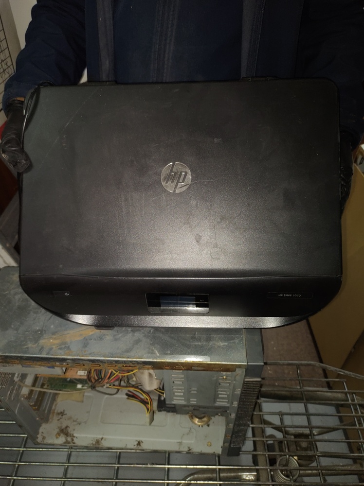 Kennards Self Storage Flemington Bid on Storage auction IB-4394