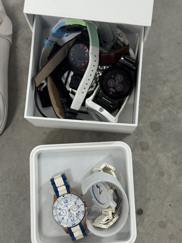 Fort Knox Self Storage Melbourne West Storage Facility Unit auction IB-7041