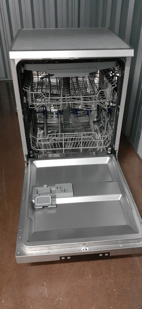 Fort Knox Self Storage Eltham Self Storage Facility Unit auction IB-9793