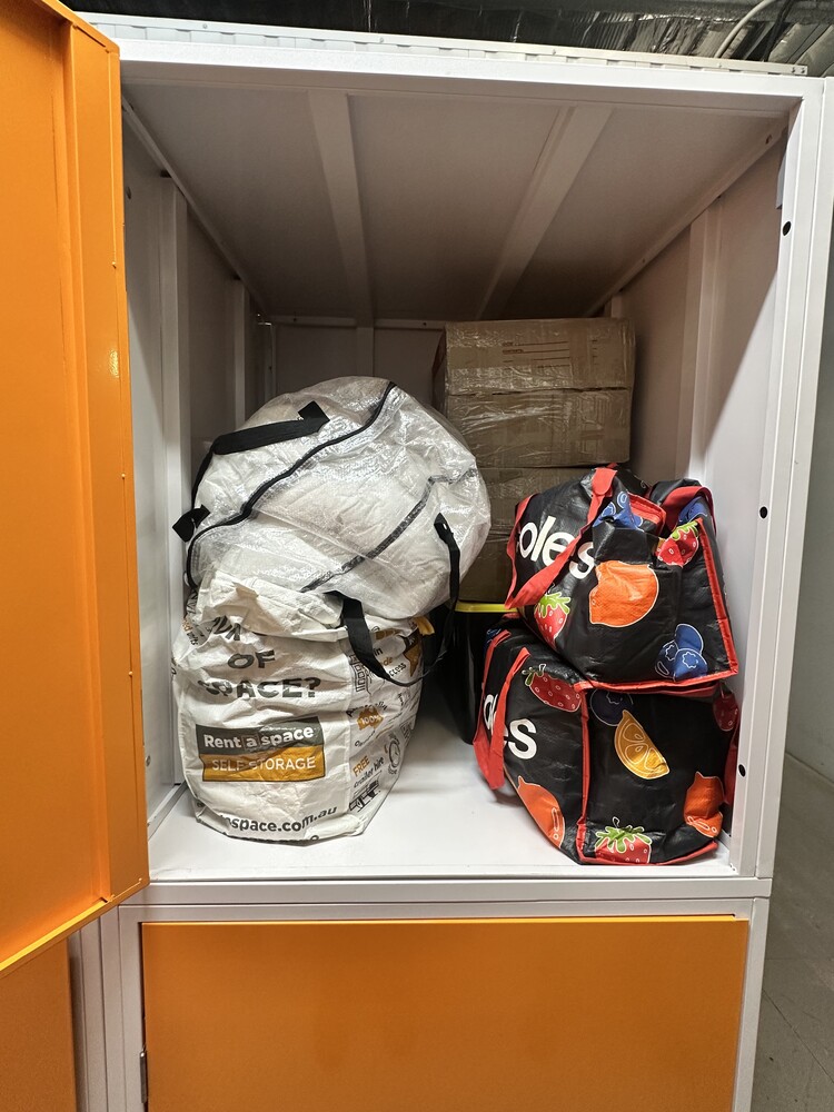 Rent a Space Burwood Storage auction IB-5740