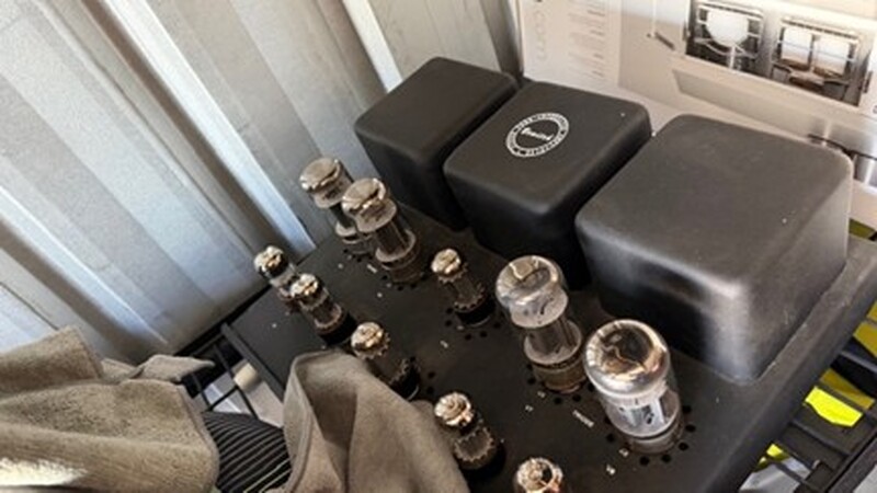 S. Orton - Private Seller Self Storage auction IB-1852