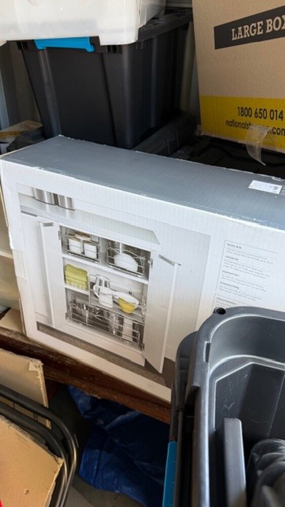 S. Orton - Private Seller Abandoned Storage centre Auctions auction IB-1852