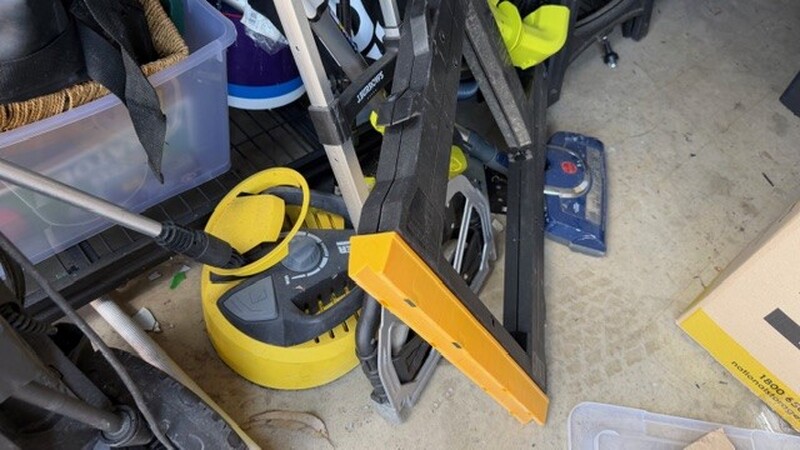 S. Orton - Private Seller Abandoned Storage Unit Auctions auction IB-1852