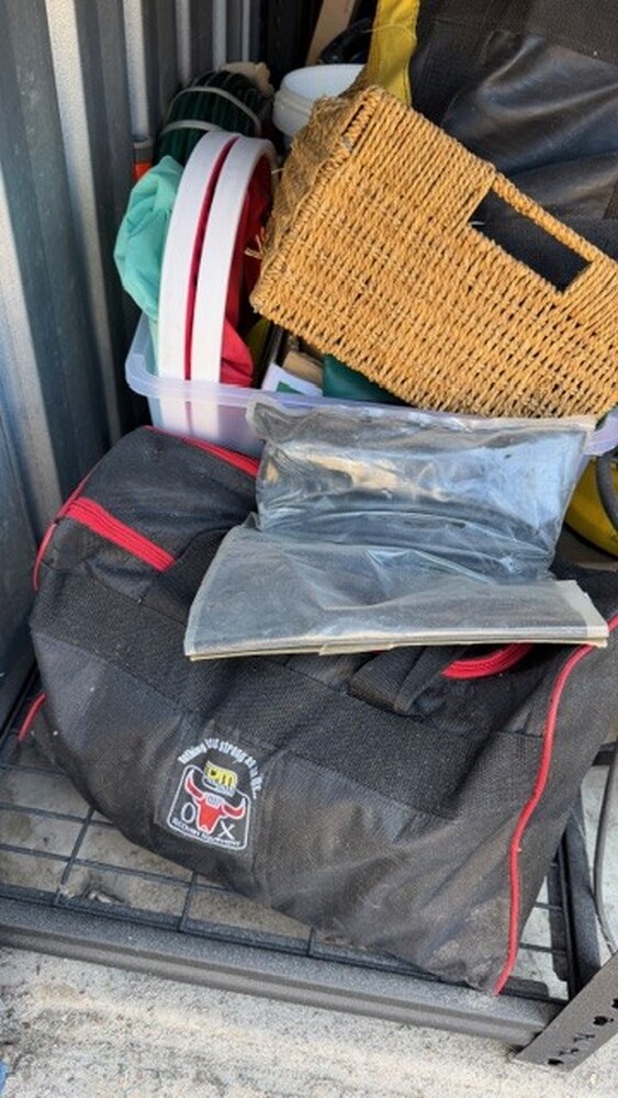 S. Orton - Private Seller Storage centre Auctions auction IB-1852