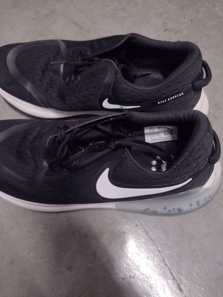 Kennards Self Storage Wollongong Bid on Storage Unit auction IB-1938