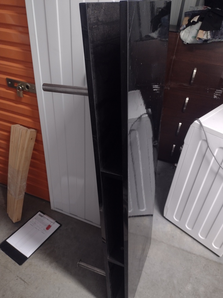 Kennards Self Storage Wollongong Abandoned Storage shed Auctions auction IB-1938