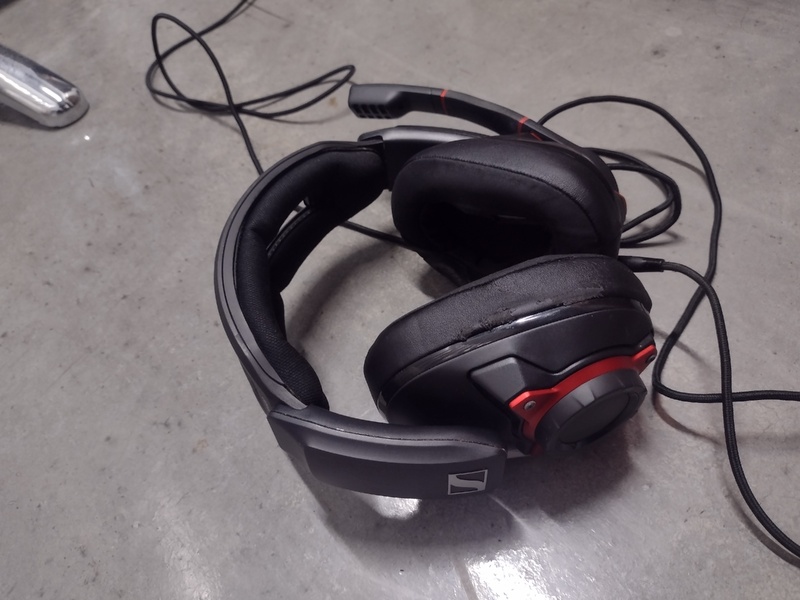 Kennards Self Storage Wollongong Abandoned Storage Unit Auctions auction IB-1938