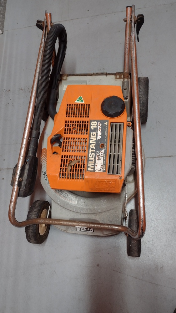 Kennards Self Storage Seaford Meadows Storage auction IB-1442