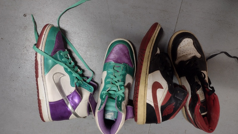 Kennards Self Storage Seaford Meadows Abandoned Storage Unit Auctions auction IB-1442