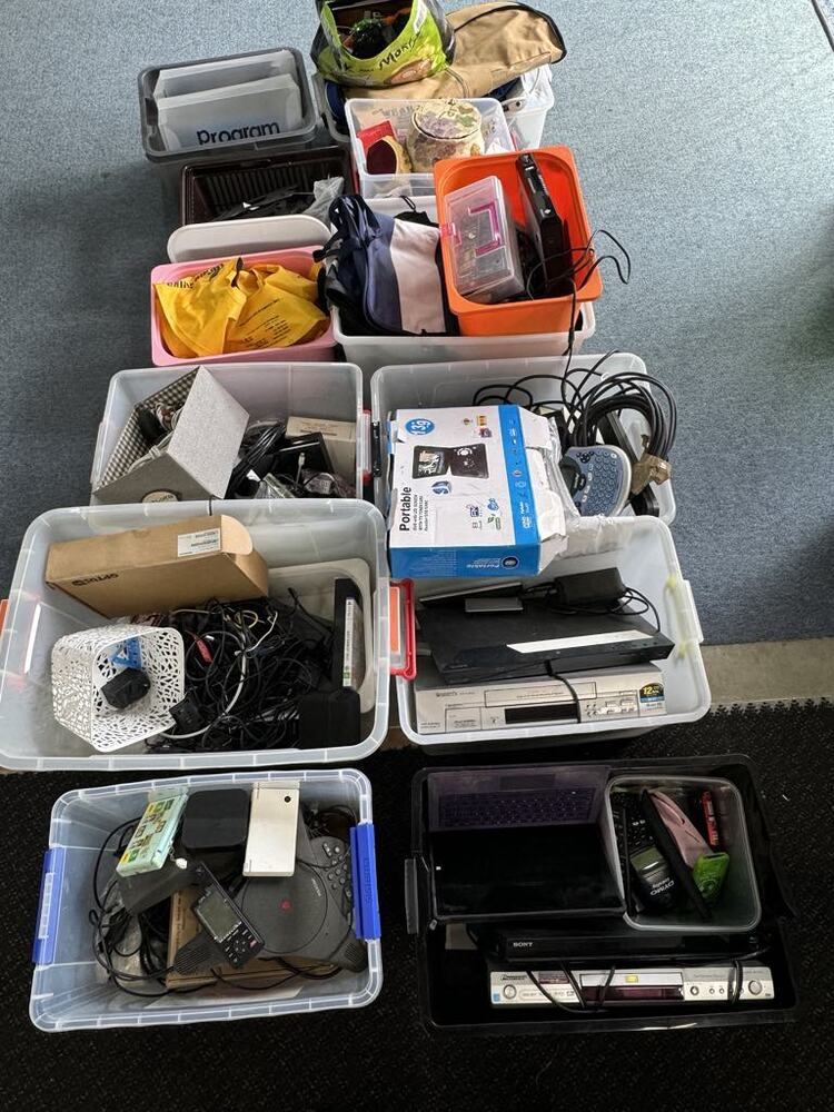 D. Koutts - Private Seller Abandoned Storage garage Auctions auction IB-5161