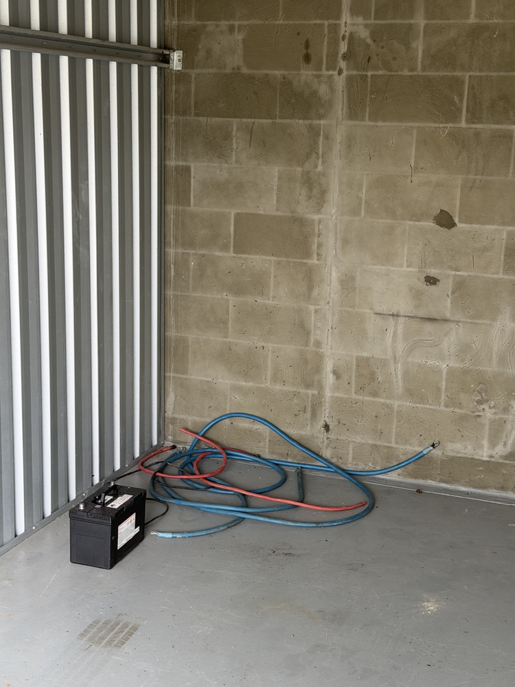 Loxon Storage Narangba Storage auction IB-6274