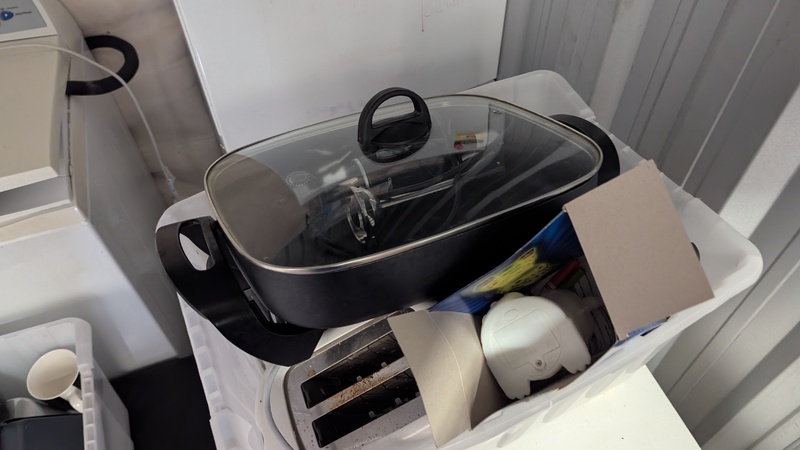 Storage King Acacia Ridge Bid on Self Storage Unit auction IB-3673