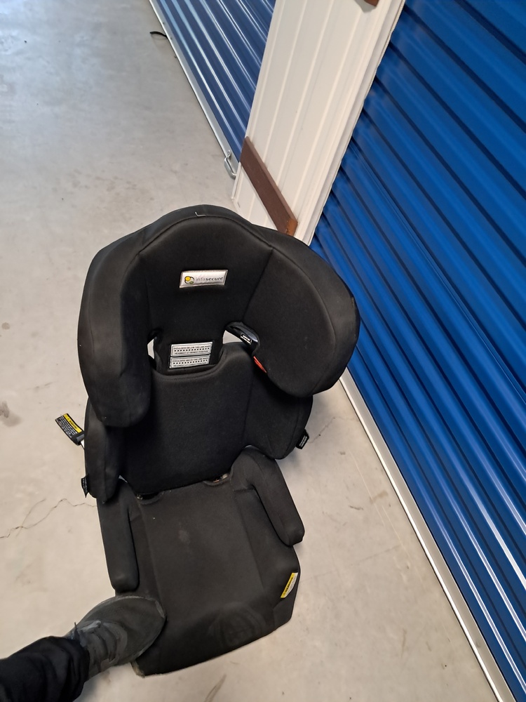 Storage King Woolloongabba Storage Facility Unit auction IB-6003