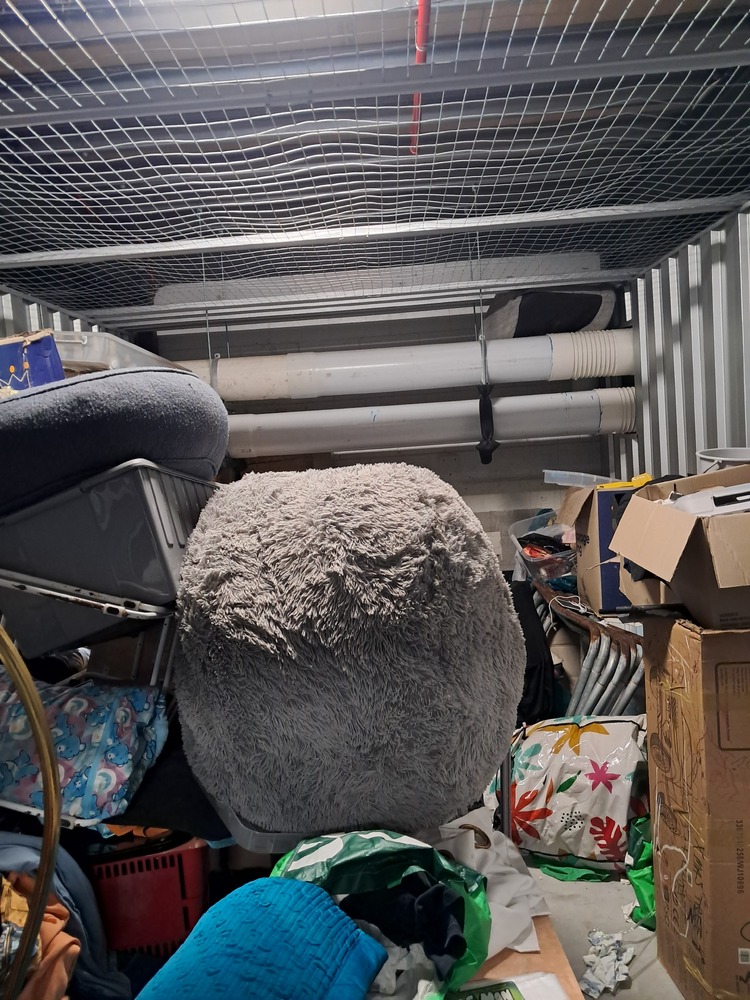 Storage King Woolloongabba Abandoned Storage Unit Auctions auction IB-6003