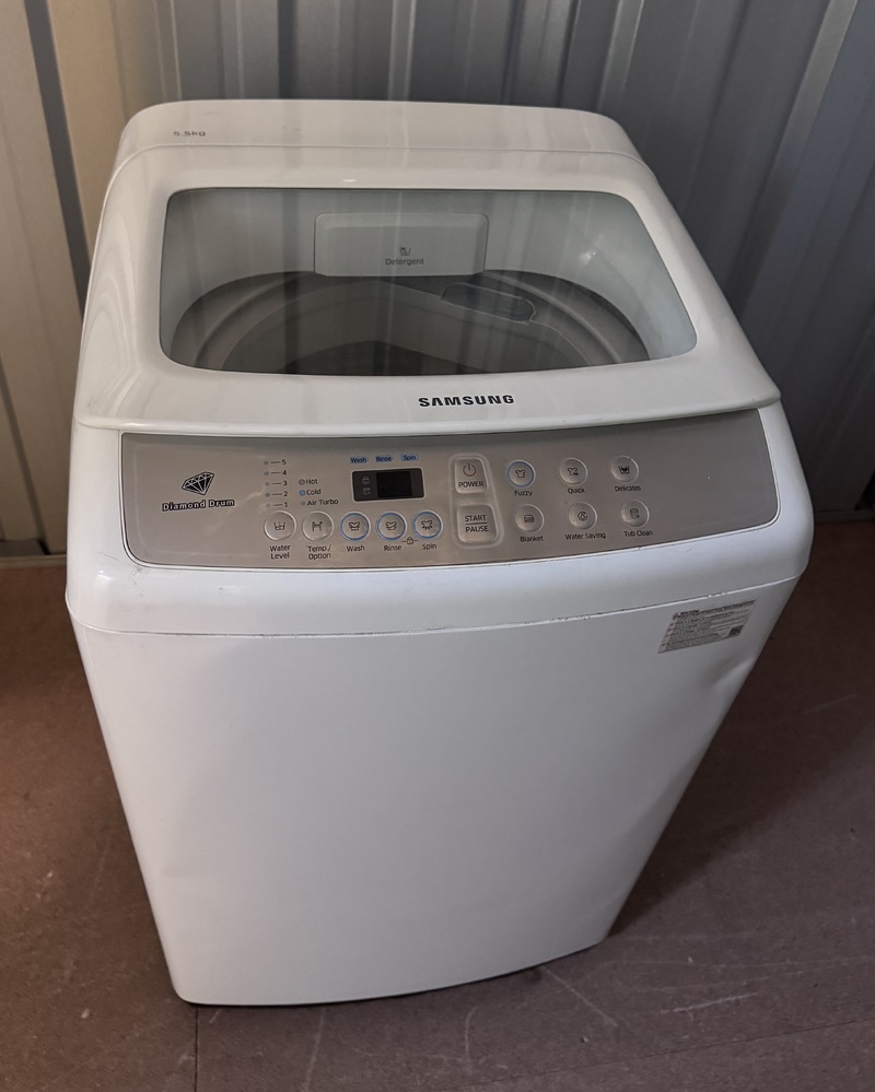 Storage King Helensvale Self Storage Facility Unit auction IB-1366