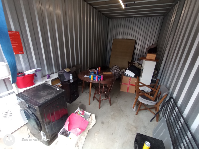 Kennards Self Storage St Marys Abandoned Storage centre Auctions auction IB-8798