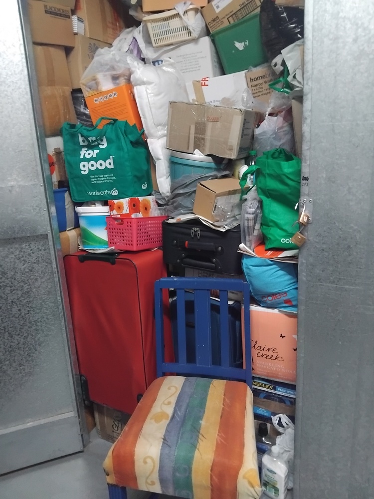 I. Teoh - Private Seller Storage auction IB-5696