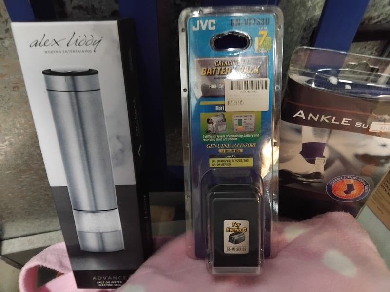 I. Teoh - Private Seller Bid on Storage Unit auction IB-5696