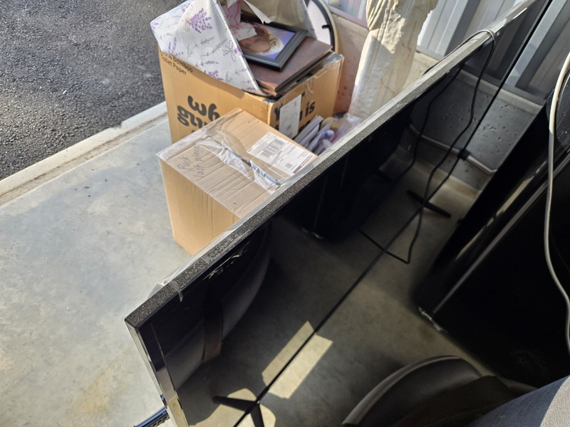 L. Gracie - Private Seller Storage auction IB-7315