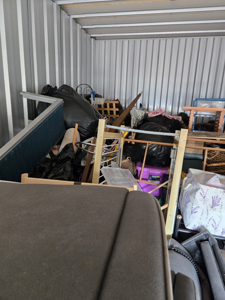 L. Gracie - Private Seller Storage Unit auction IB-7315