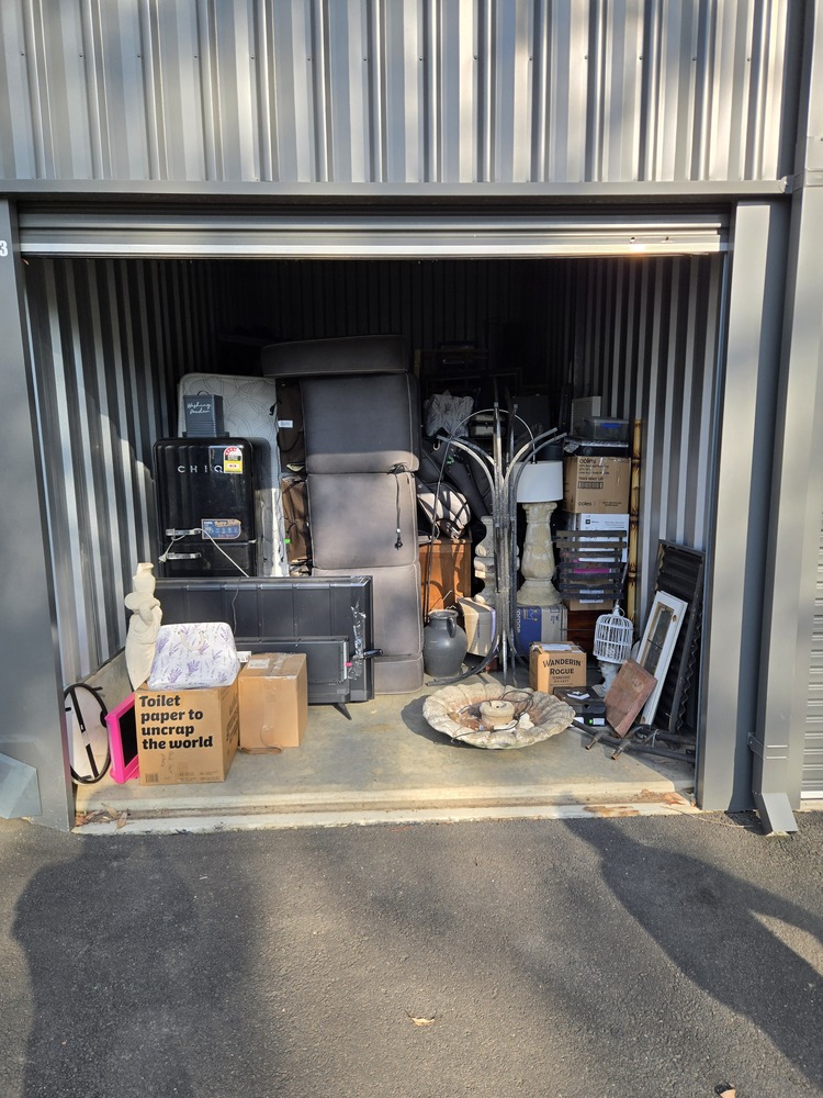 L. Gracie - Private Seller Bid on Storage auction IB-7315