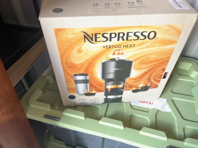 Storage King Ingleburn Abandoned Self Storage Auctions auction IB-2877