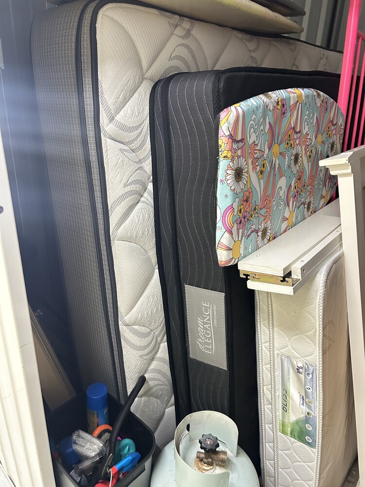 Rent a Space Miranda Abandoned Storage centre Auctions auction IB-4648