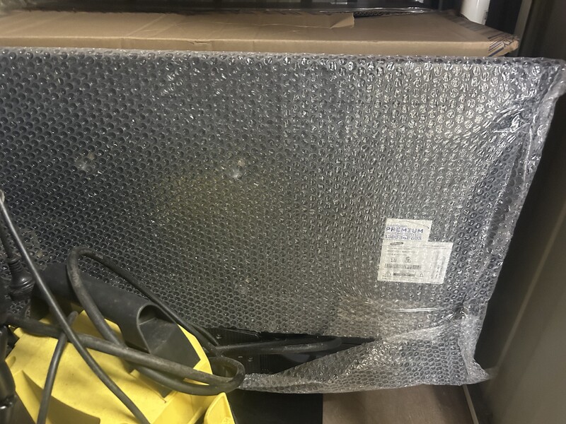 Rent a Space Miranda Abandoned Self Storage Auctions auction IB-9538