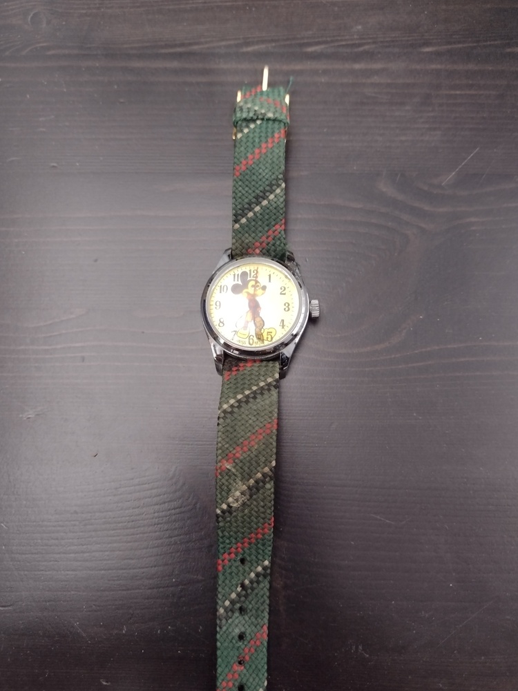 Kennards Self Storage Mile End Storage auction IB-3281