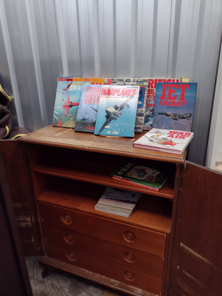 Kennards Self Storage Mile End Self Storage Unit auction IB-3281