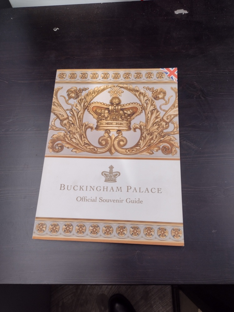 Kennards Self Storage Mile End Bid on Storage auction IB-3281