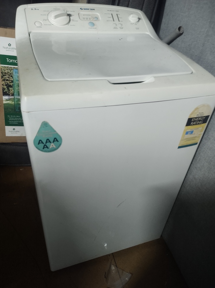 Kennards Self Storage Penrith Abandoned Storage centre Auctions auction IB-7461