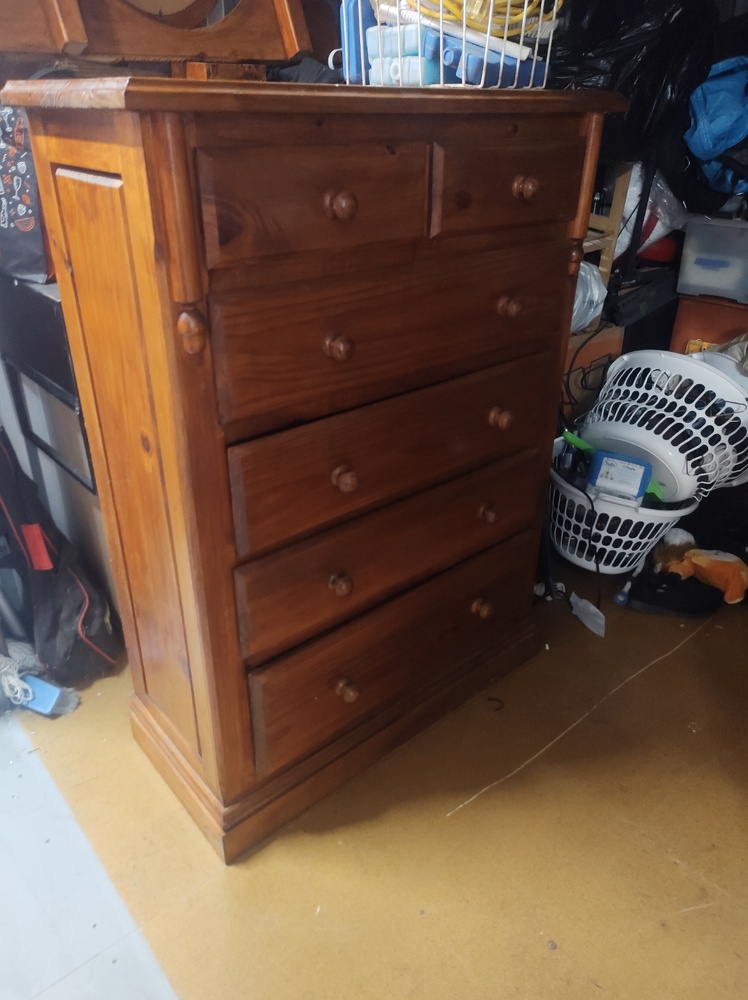 Kennards Self Storage Penrith Abandoned Storage shed Auctions auction IB-7461