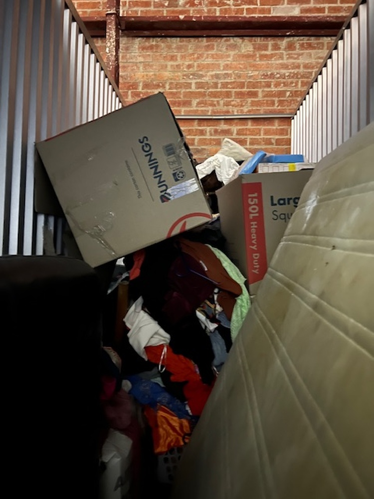 Rent a Space Burwood Bid on Self Storage Unit auction IB-3686