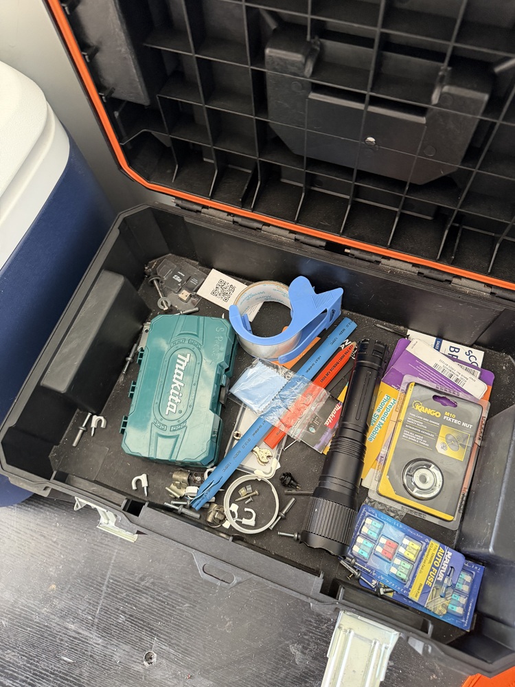 Storage Land Archerfield Abandoned Storage shed Auctions auction IB-1670