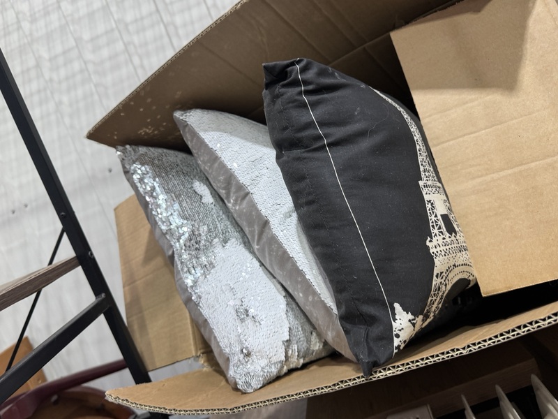 Storage King O`Sullivan Beach Self Storage Unit auction IB-9523