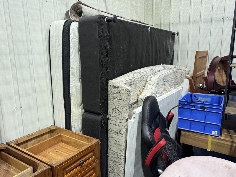 Storage King O`Sullivan Beach Bid on Self Storage Unit auction IB-9523