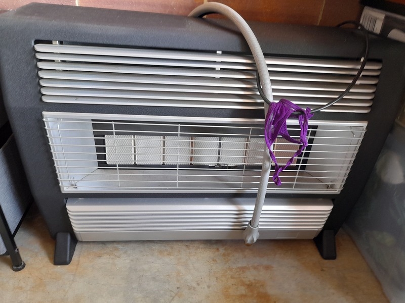 Storage King Maddington Abandoned Storage Auctions auction IB-5072