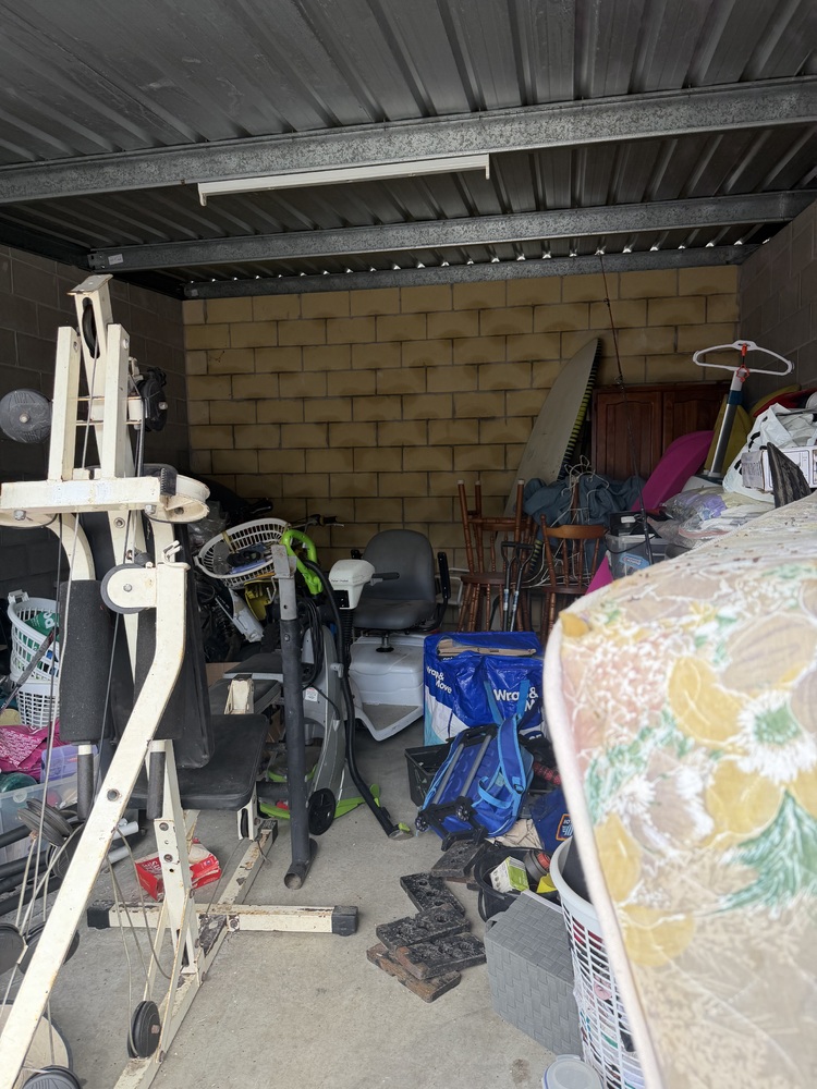 Lifestyle Group - Harry Boyes Self Storage Storage auction IB-9476