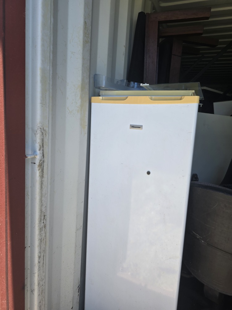 Self storage central  acacia Ridge  Storage auction IB-3789