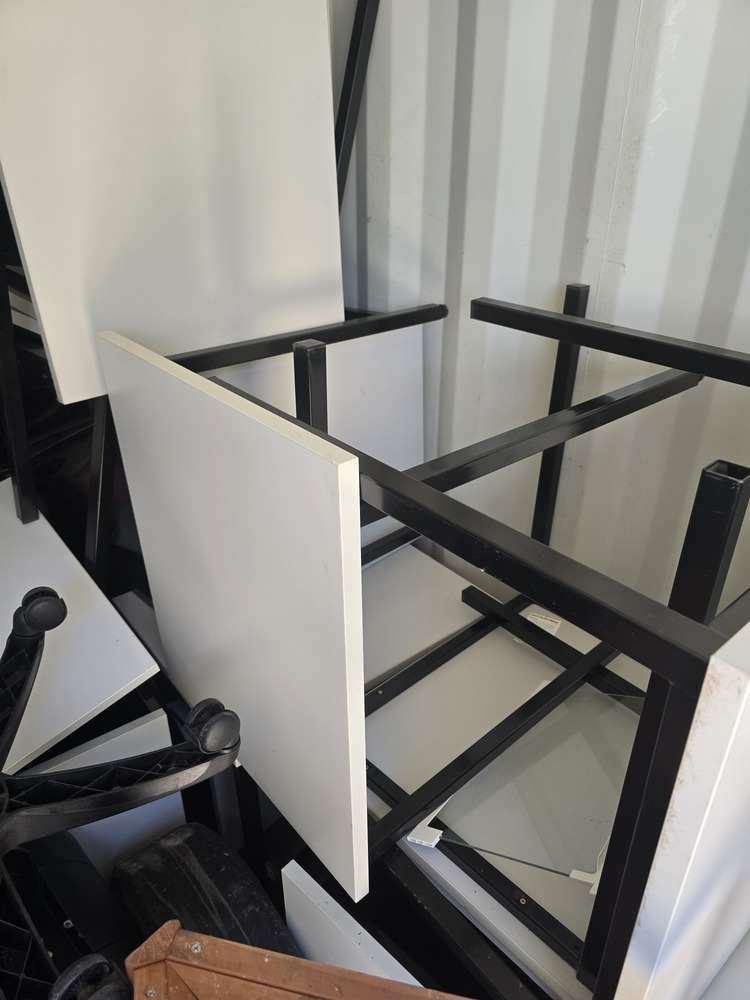 Self storage central  acacia Ridge  Storage Unit auction IB-3789