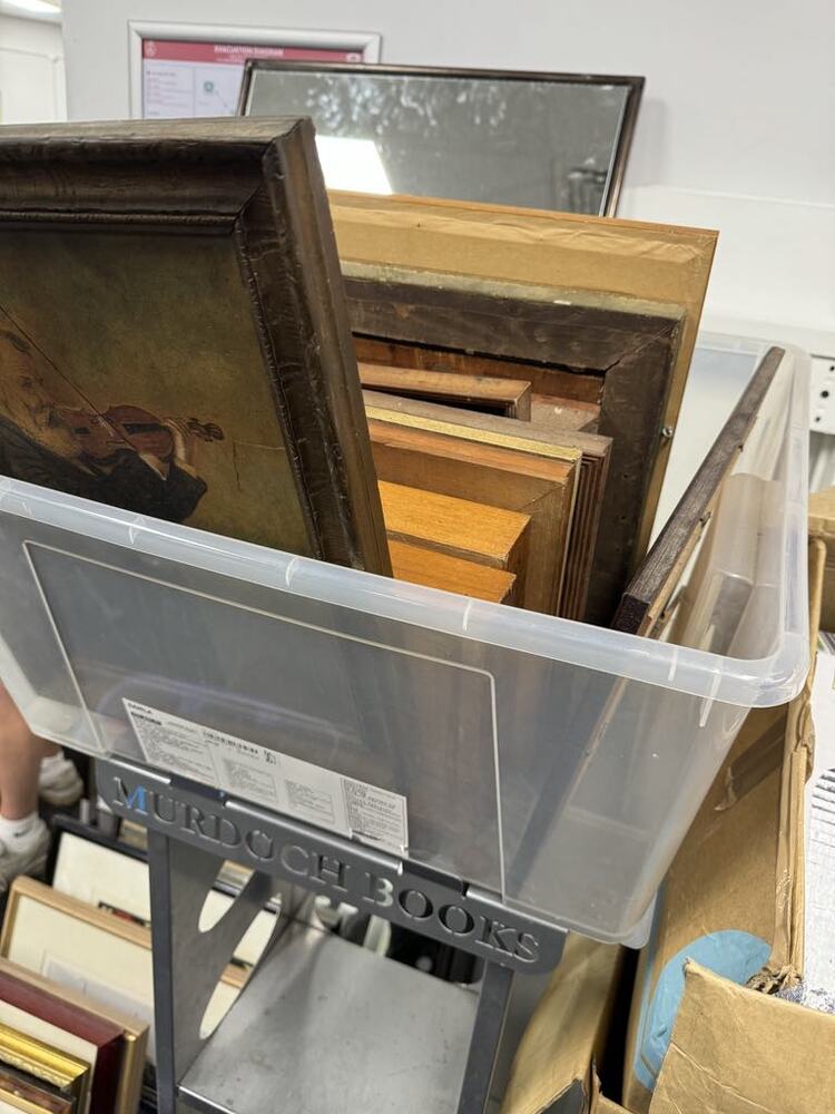 D. Koutts - Private Seller Storage Unit auction IB-1653