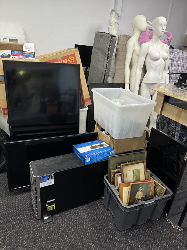 D. Koutts - Private Seller Bid on Storage auction IB-1653