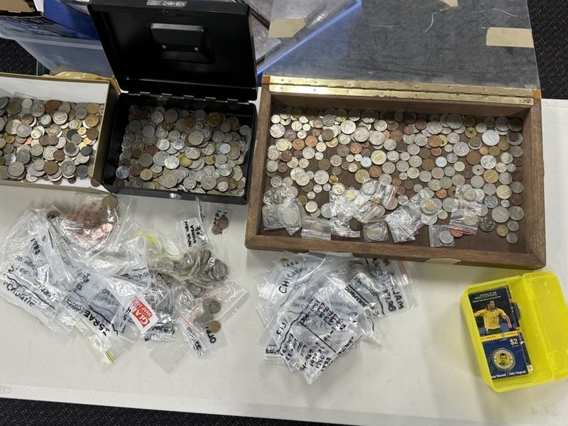 D. Koutts - Private Seller Abandoned Self Storage Auctions auction IB-1653