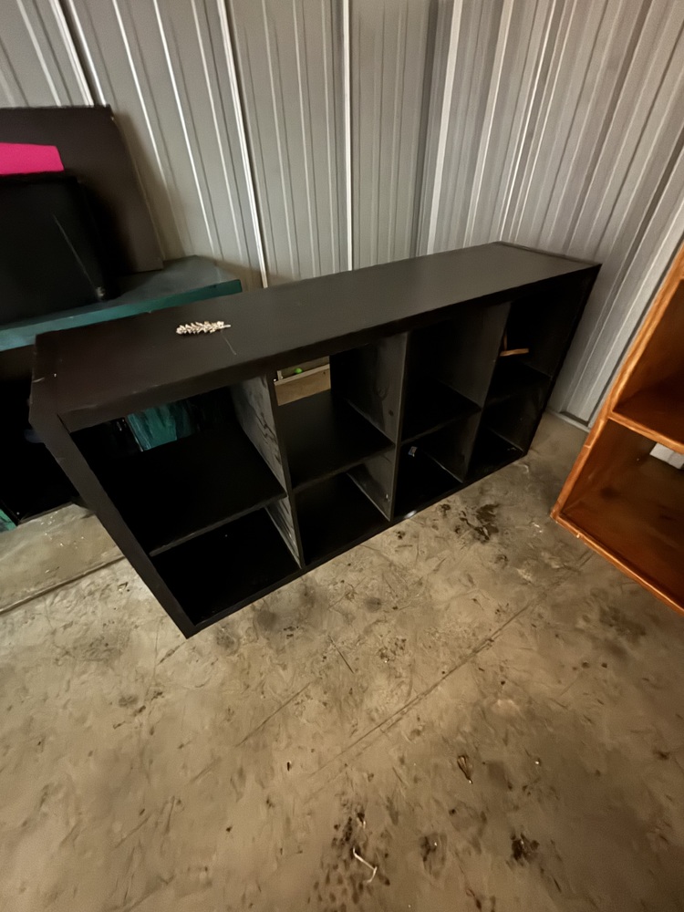 Storage King Kingston Storage auction IB-4558