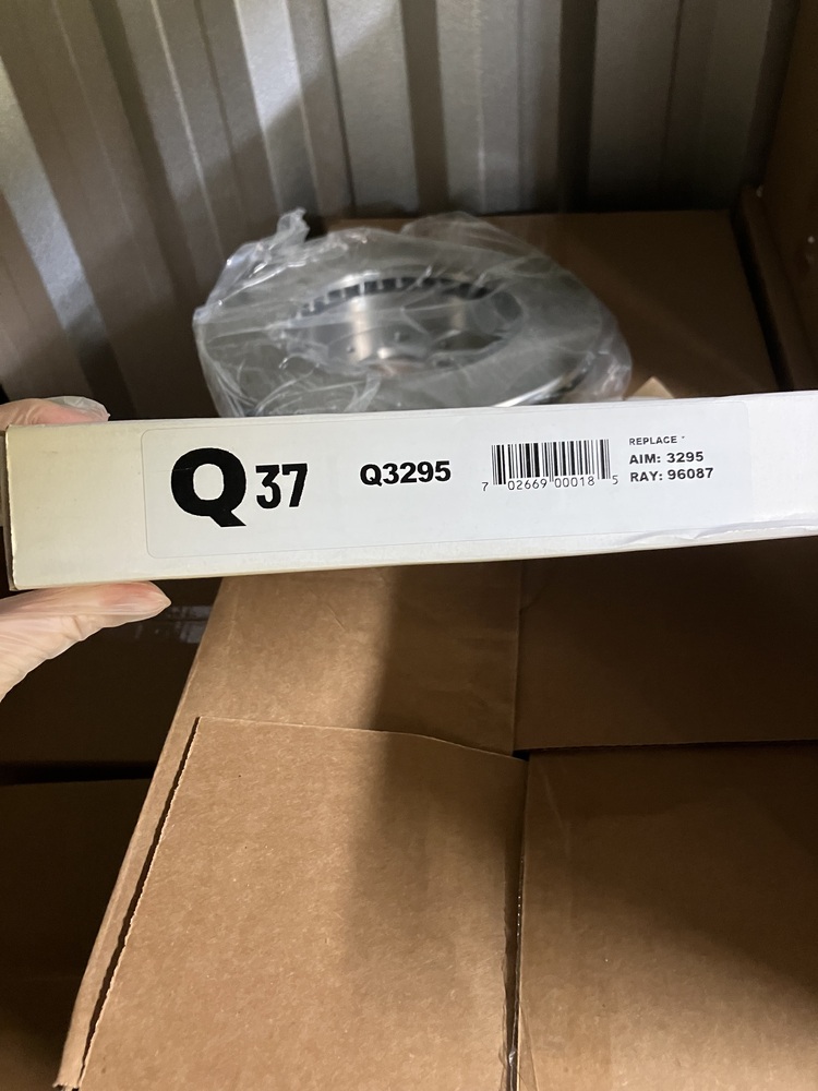 Storage King McGraths Hill Storage auction IB-8451